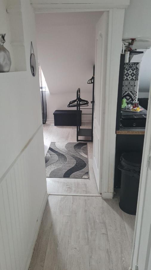 Cosy Sm Apartman Bois-Colombes Kültér fotó